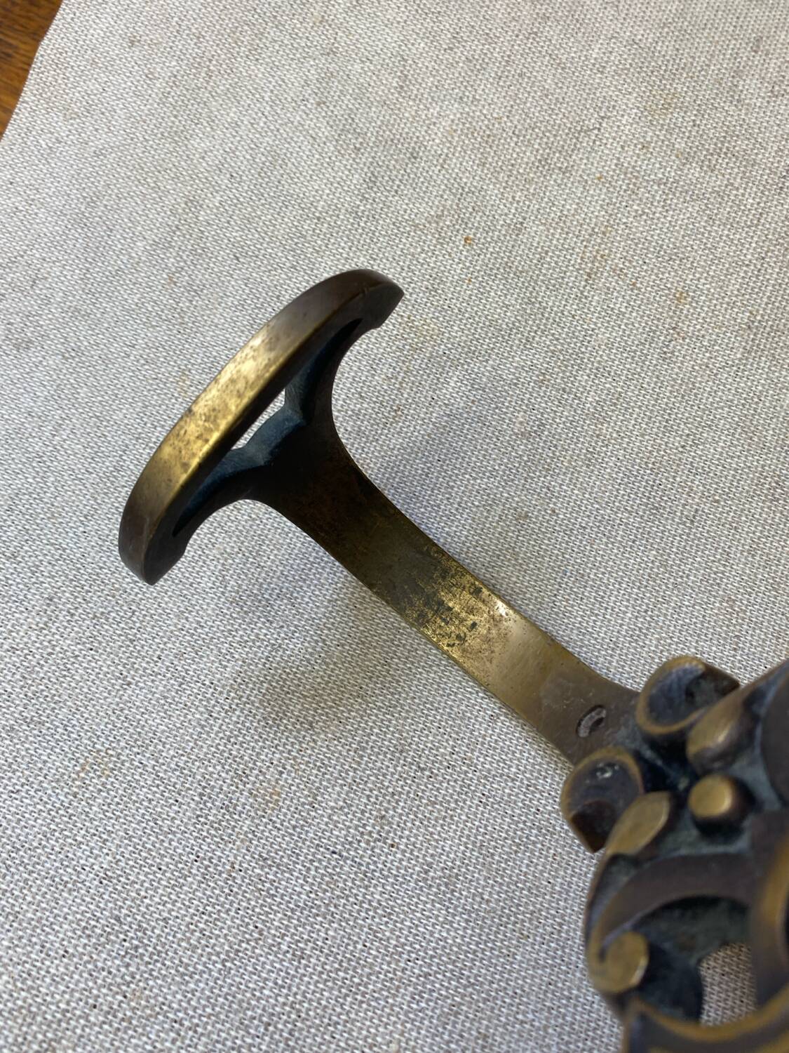 Patères en laiton massif