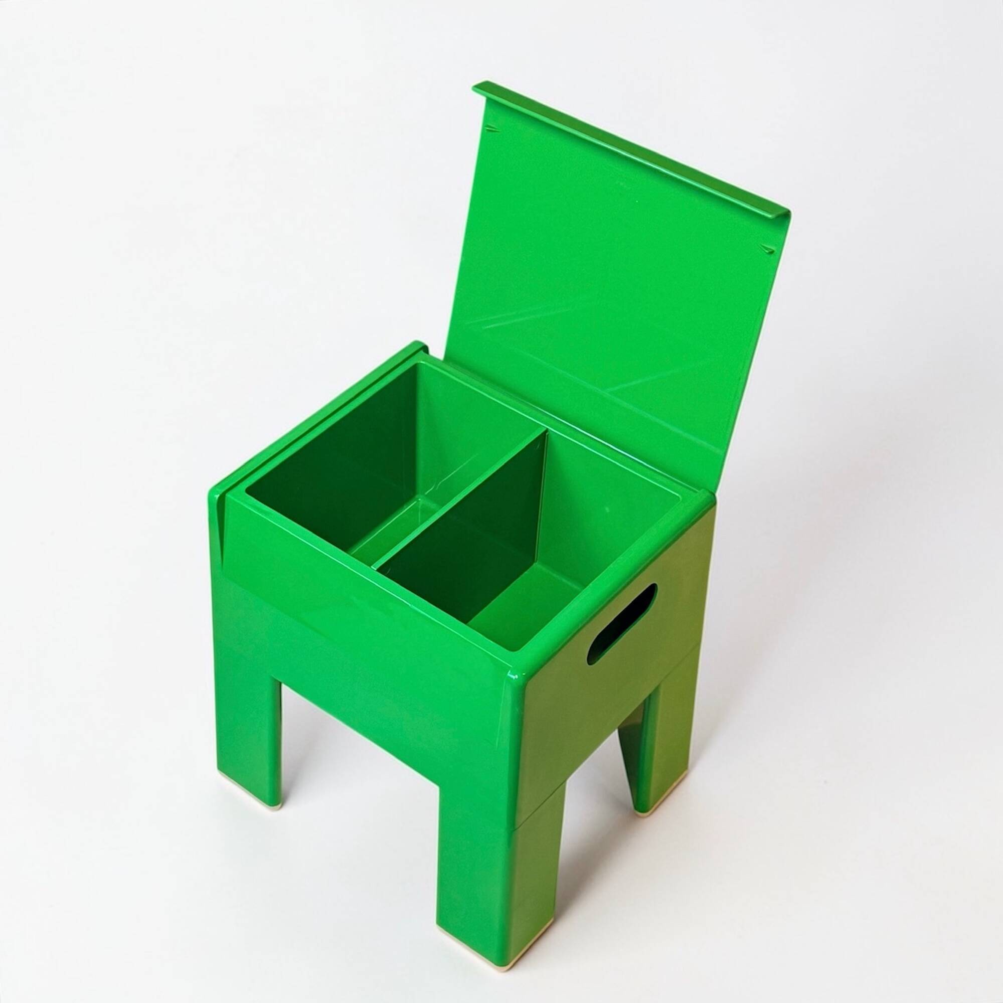 Tabouret coffre Space Age vert Olaf Von Bohr pour Gedy Italie années 60