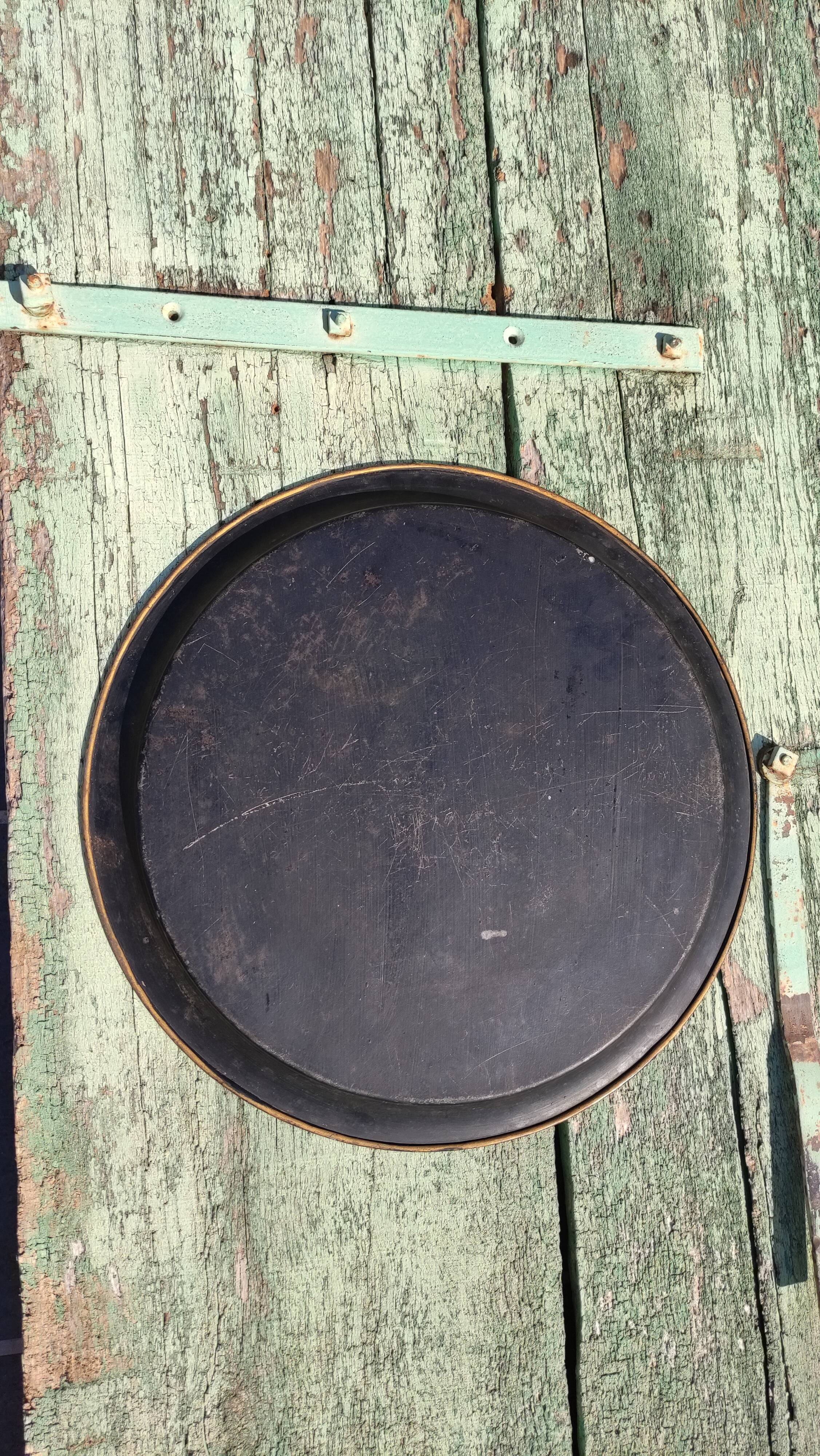 Large plate in painted sheet metal Napoleon III