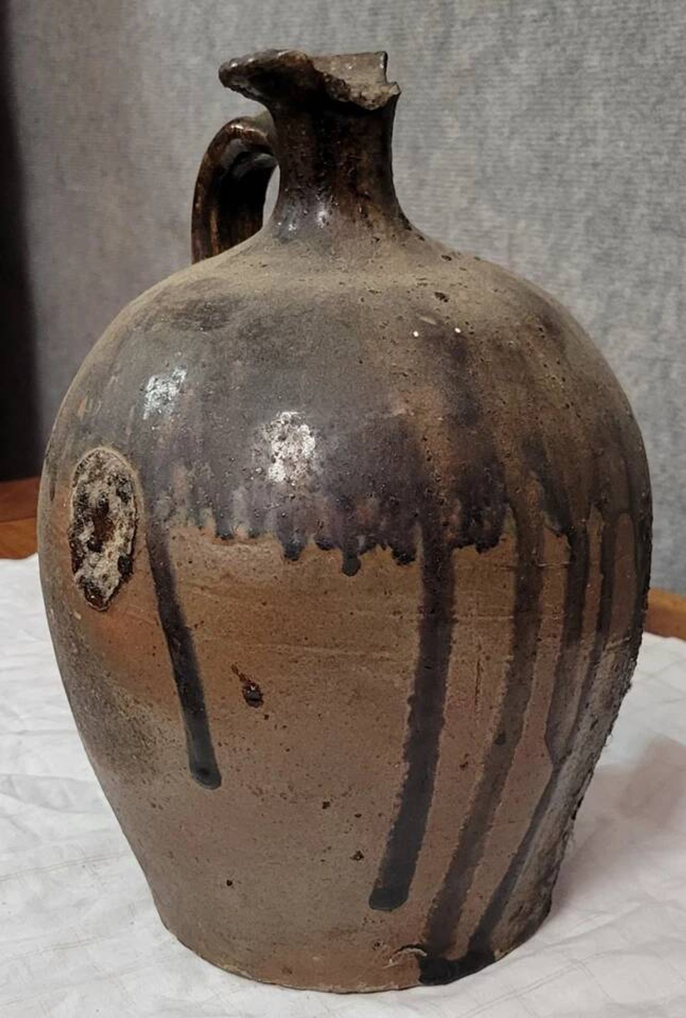 Traditional Kabyle/Berber terracotta pottery decorated with patterns (5)