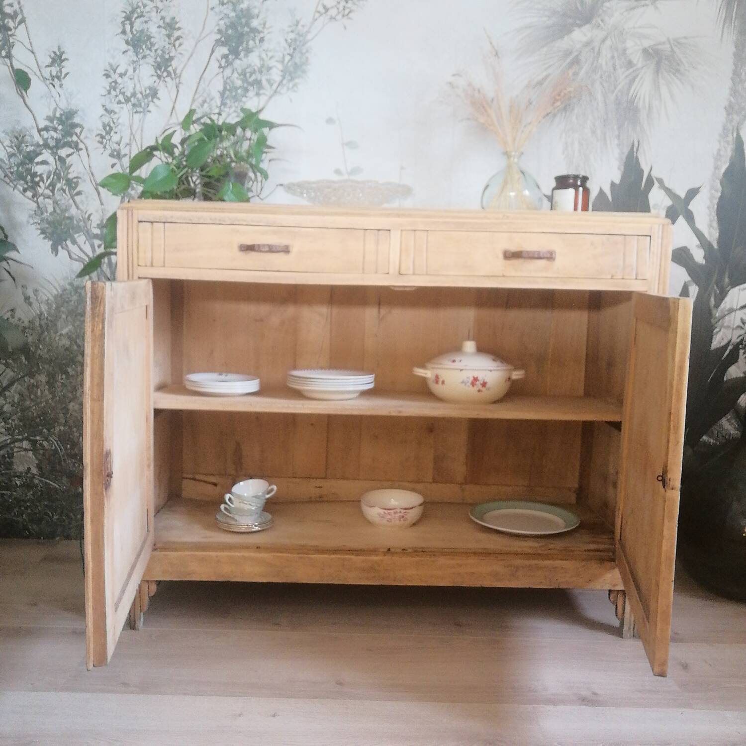 Parisian artdeco buffet