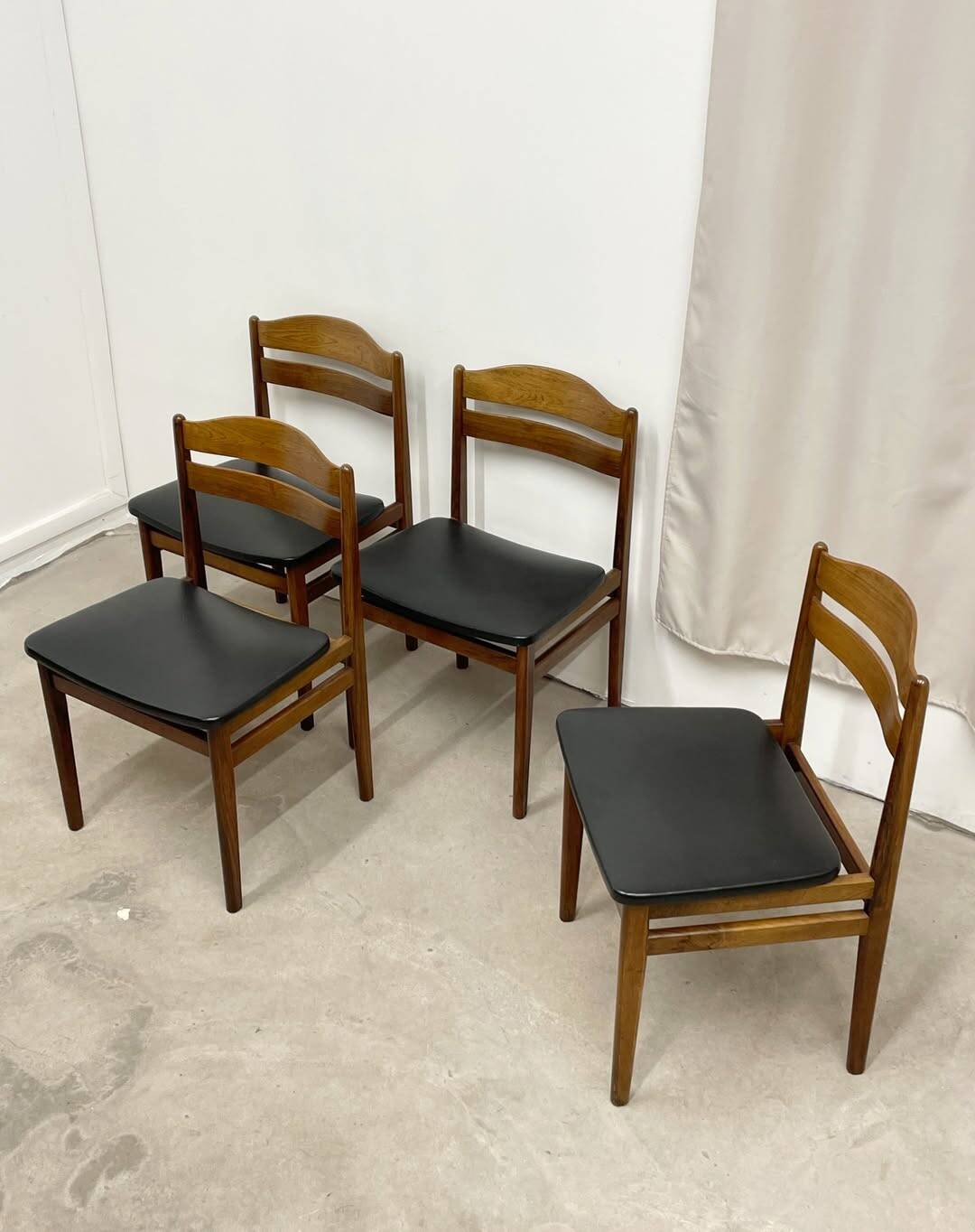 4 Danish chairs in Rio rosewood