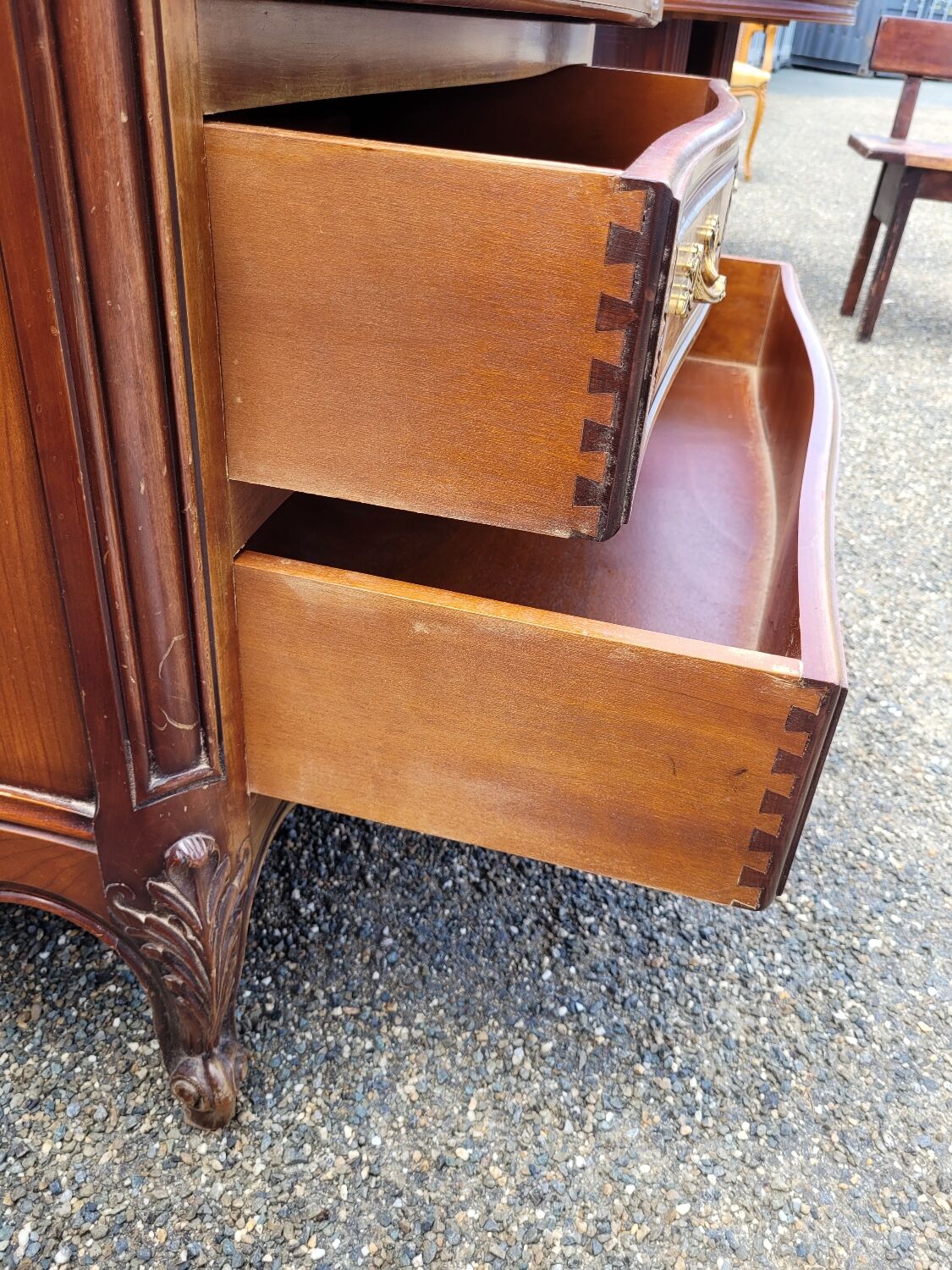 Commode trois tiroirs