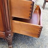 Three-drawer dresser
