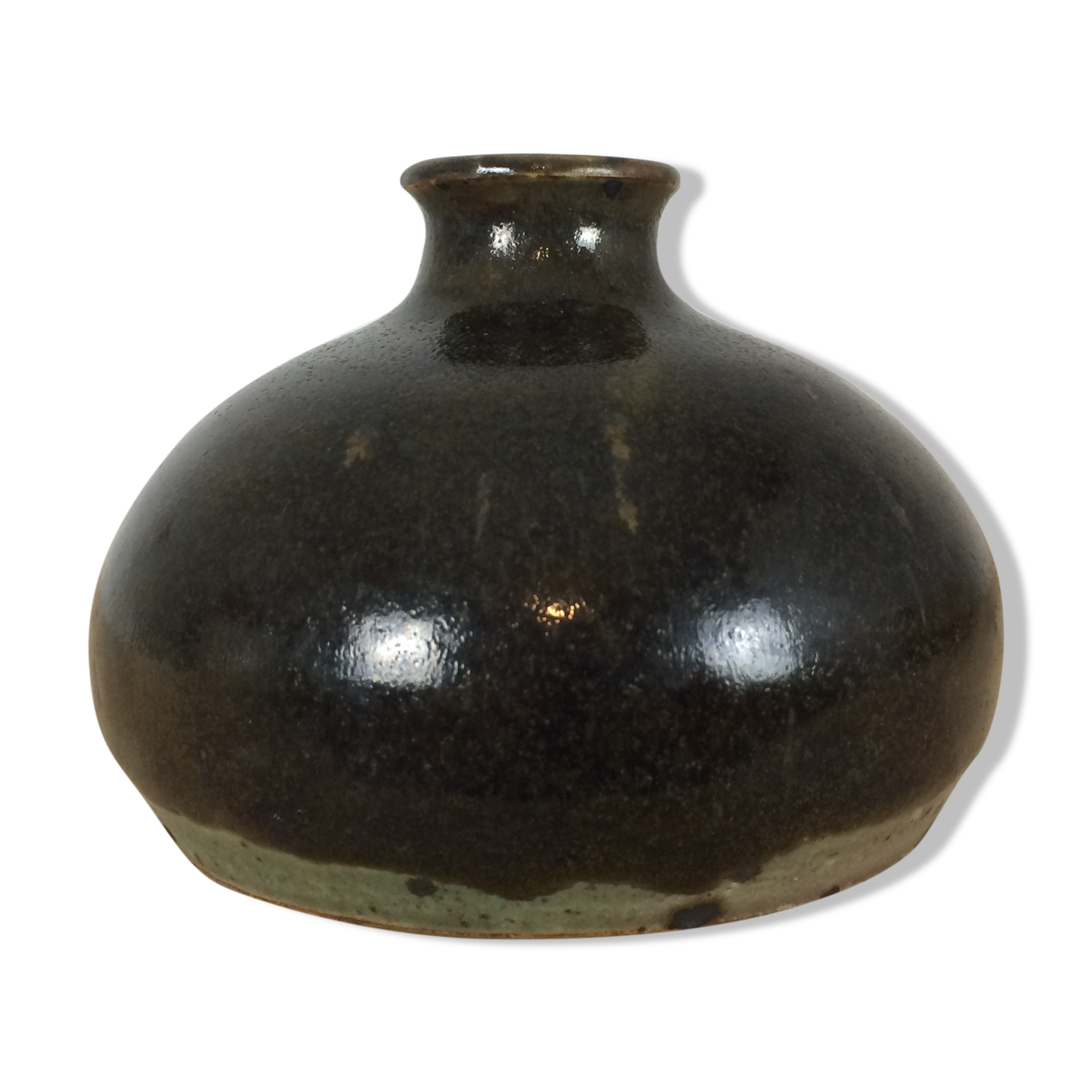 Jean Louis Scouarnec's fig sandstone vase