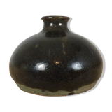 Jean Louis Scouarnec's fig sandstone vase