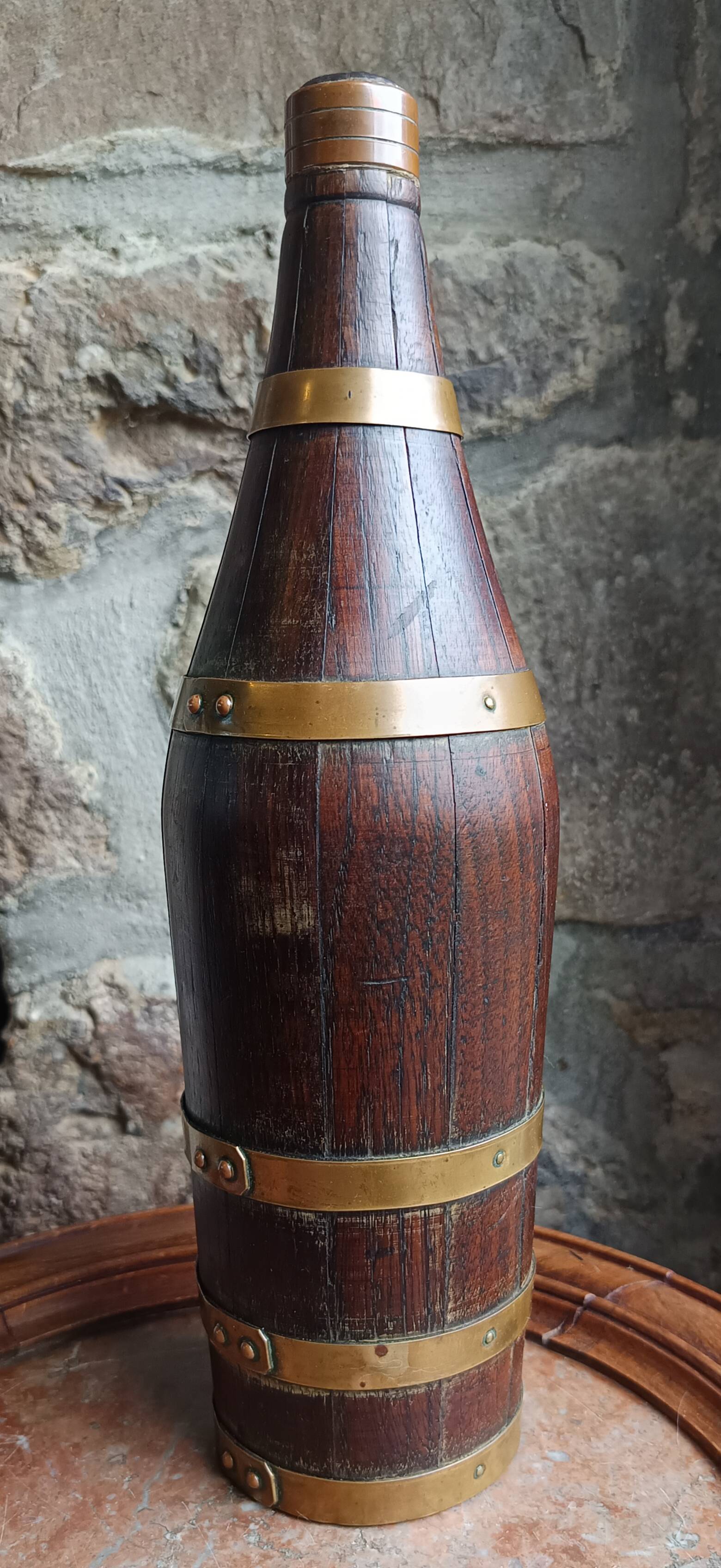 Ancien bouteille a cidre normande en bois