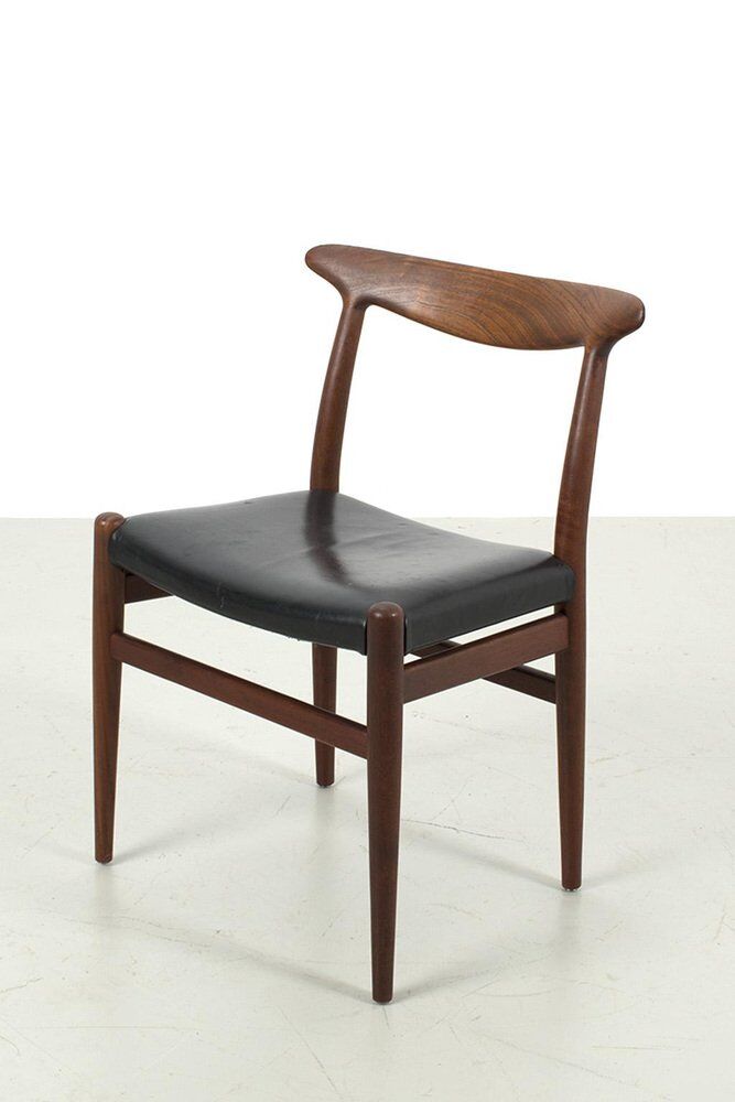 Model W2 Dining Chairs by Hans Wegner, Set of 4