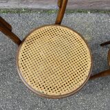 2 curved wood bistro chairs Fischel Thonet Nr 14