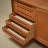 Sideboard danoise en chêne, 1970s