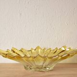 Corbeille vintage en verre moulé et teint en jaune