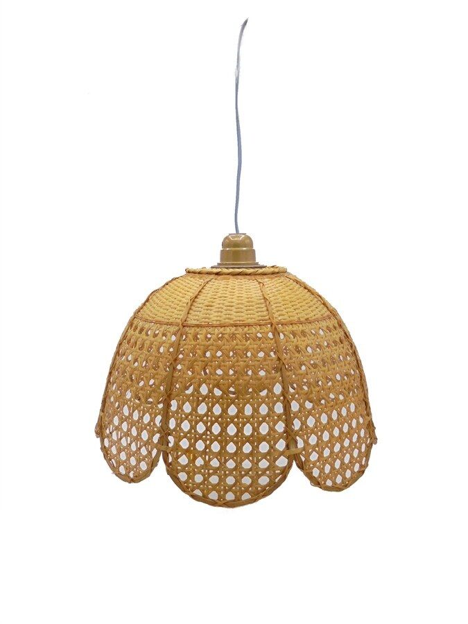 Vintage wicker suspension