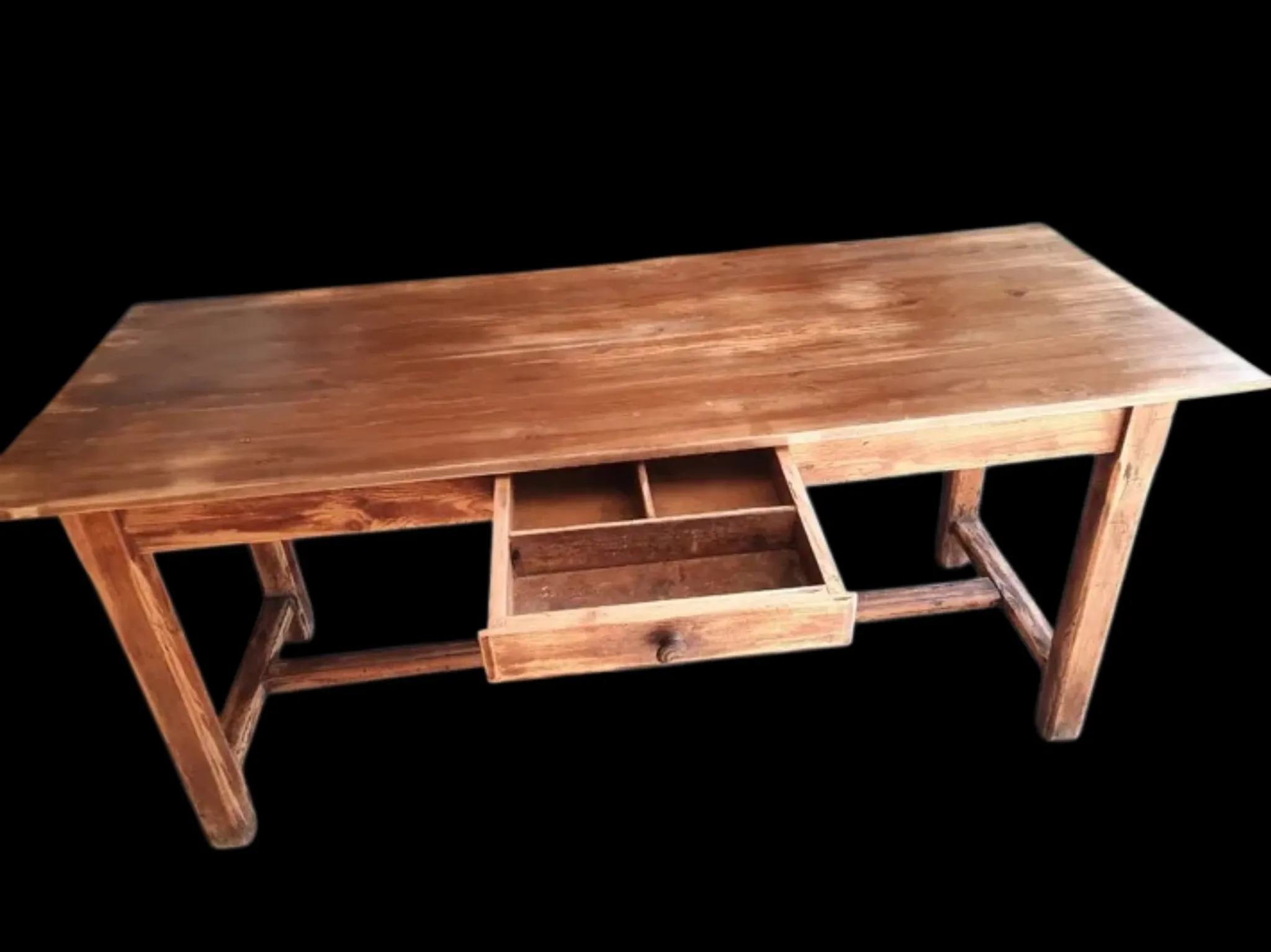 Farm table