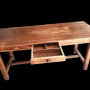 Farm table
