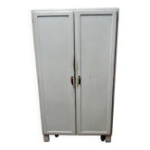 Parisian kitchen cupboard