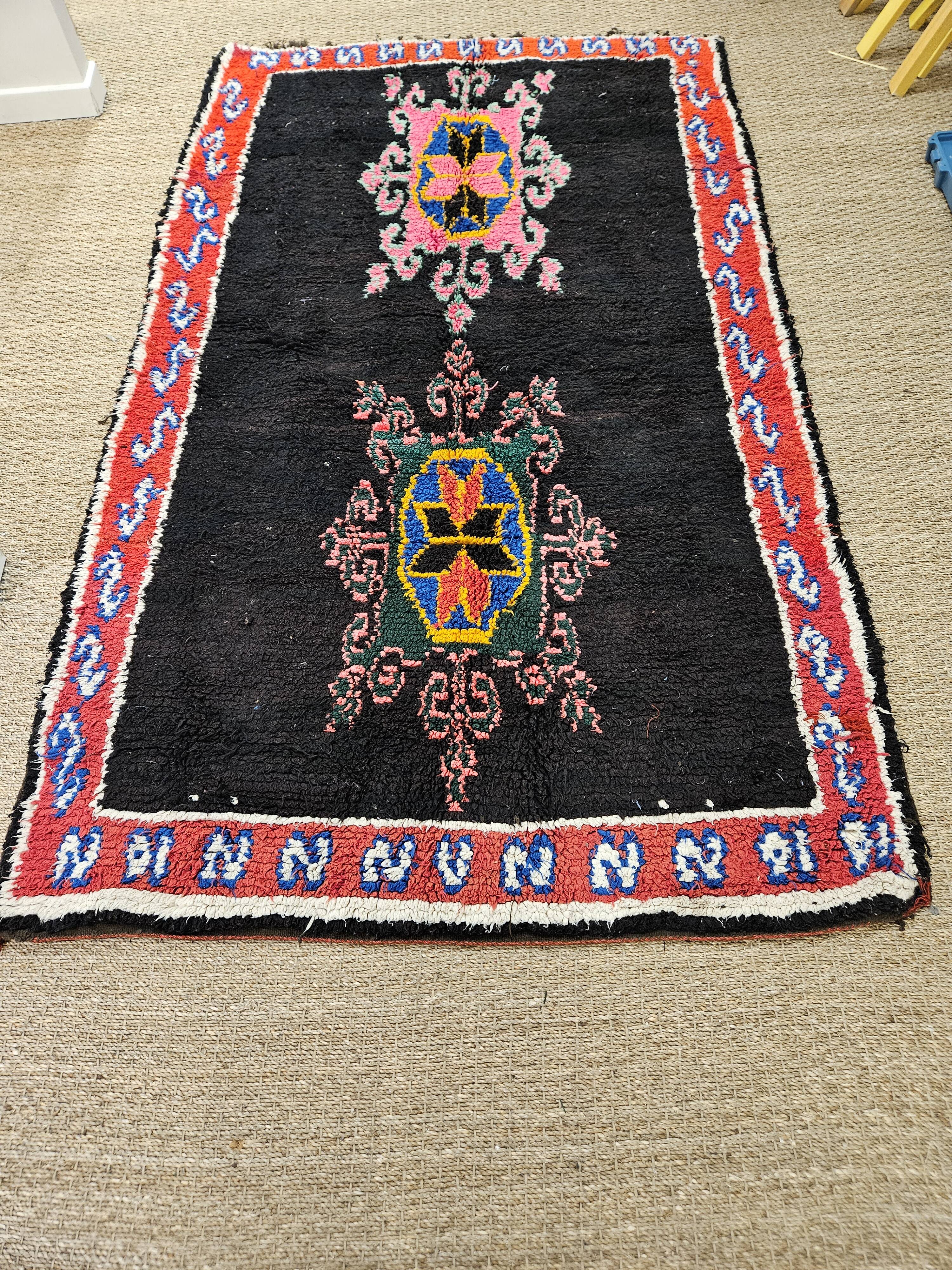 Authentic vintage boucherouite rug made from recycled cotton