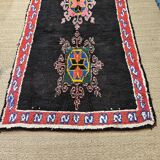 Authentic vintage boucherouite rug made from recycled cotton