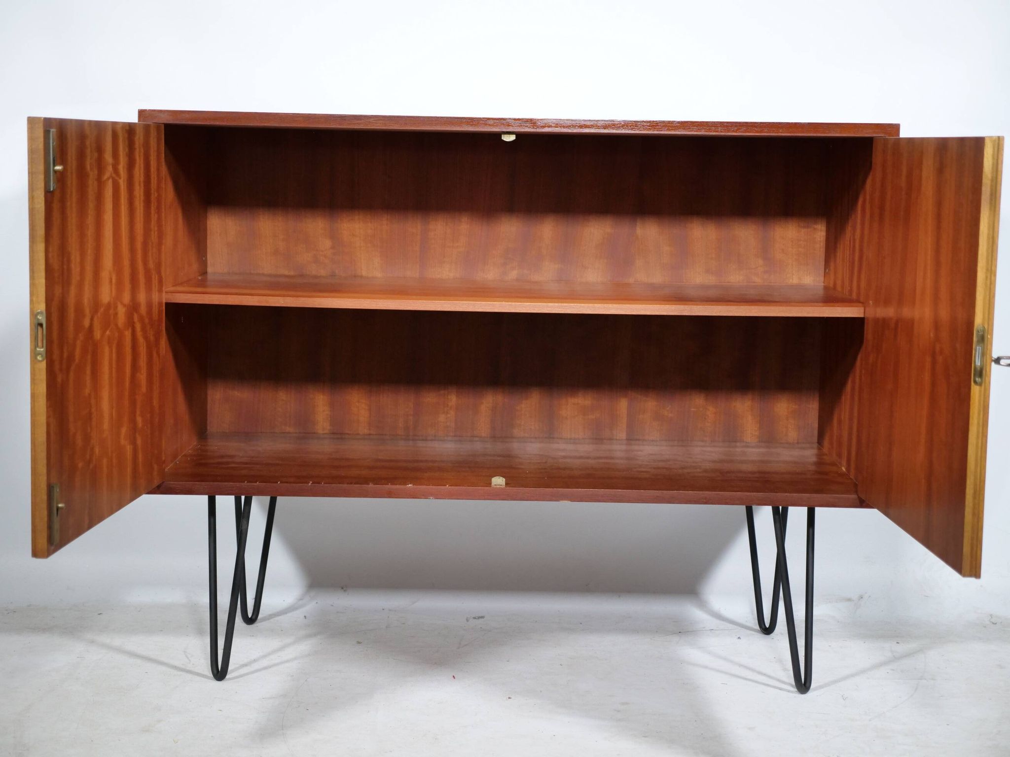 Buffet d'Erich Stratmann, teck, pieds en épingle à cheveux, armoire, années 1960