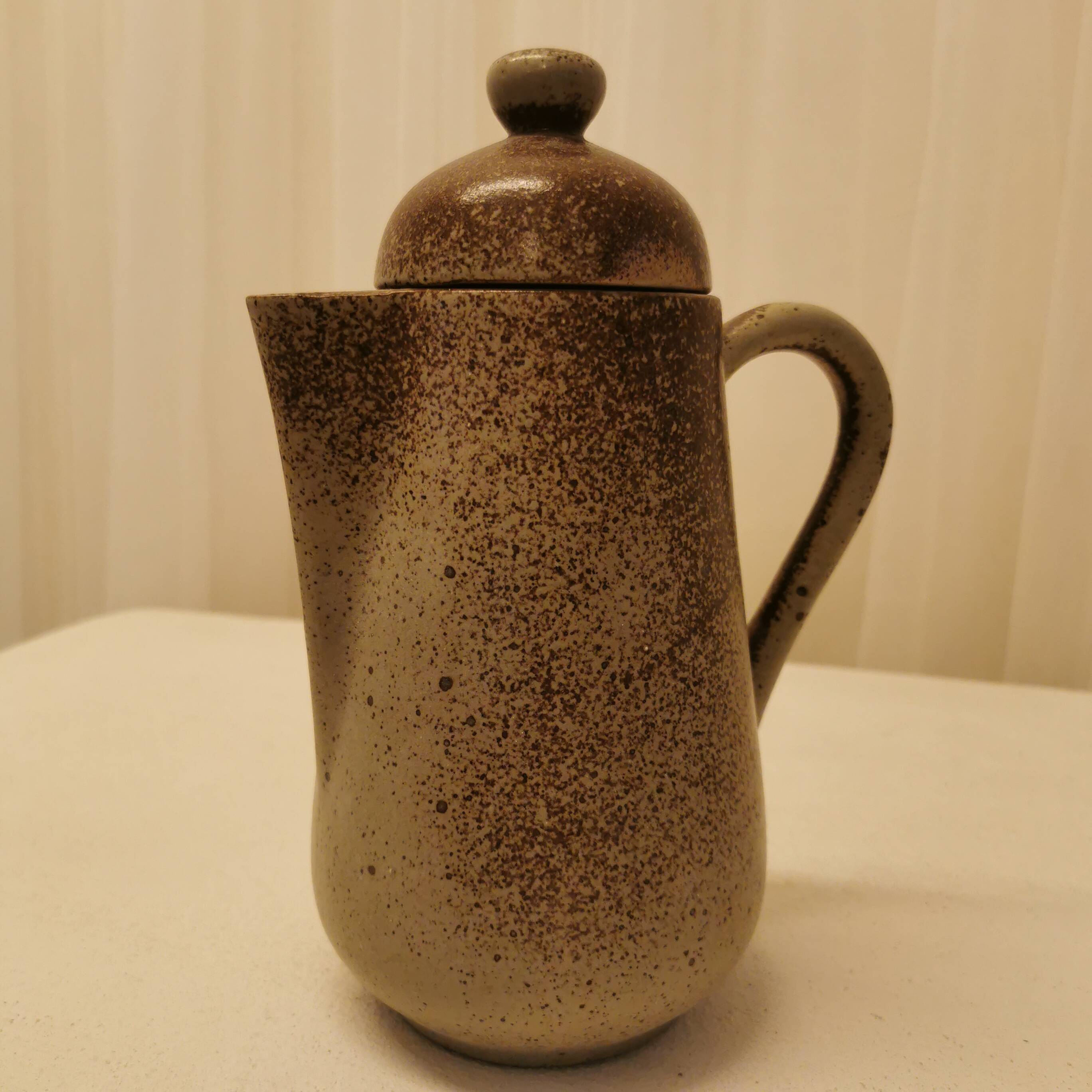 Coffee maker, milk jug and water jug set