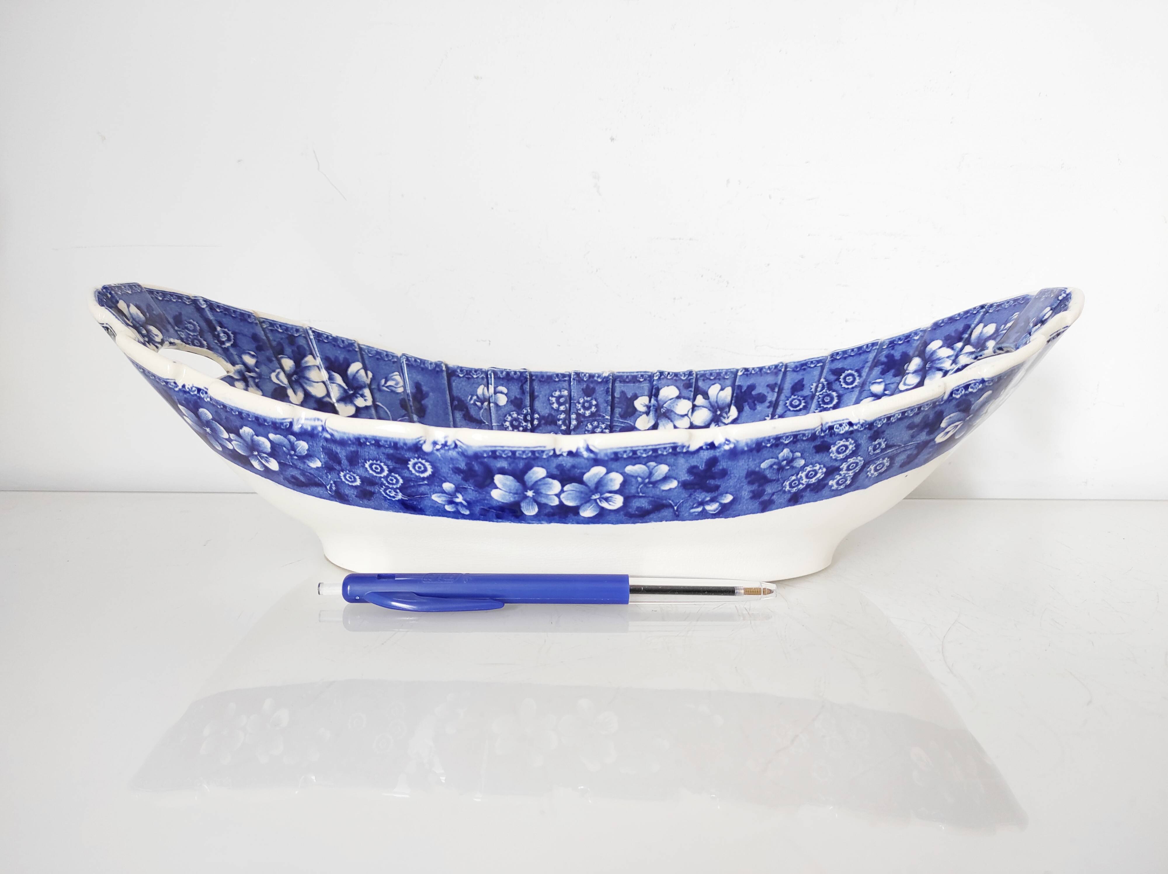 Copeland English earthenware dish