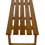 Vintage Scandinavian modern pinewood slatted bench from the 1960's