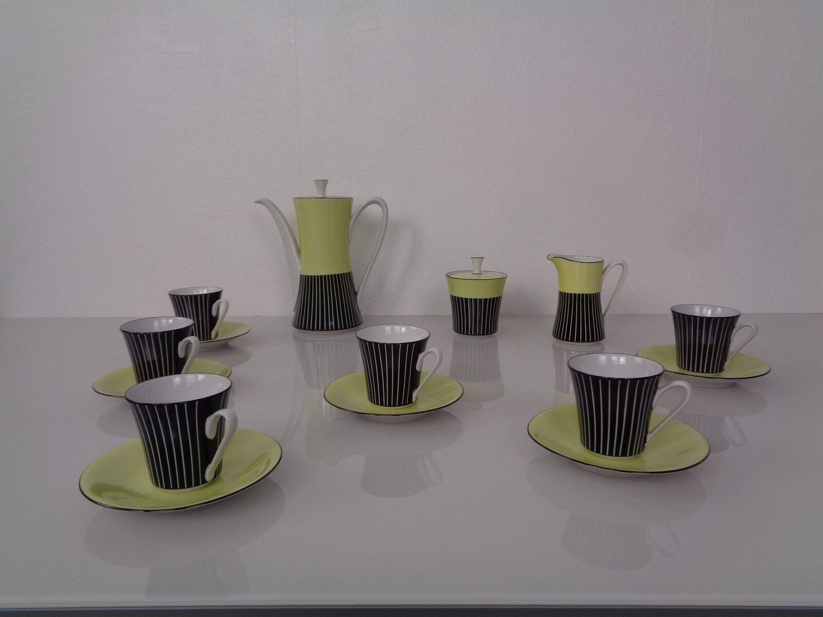 Coffee service for 6 from Vokstedt, Germany, 1950s, set of 17.