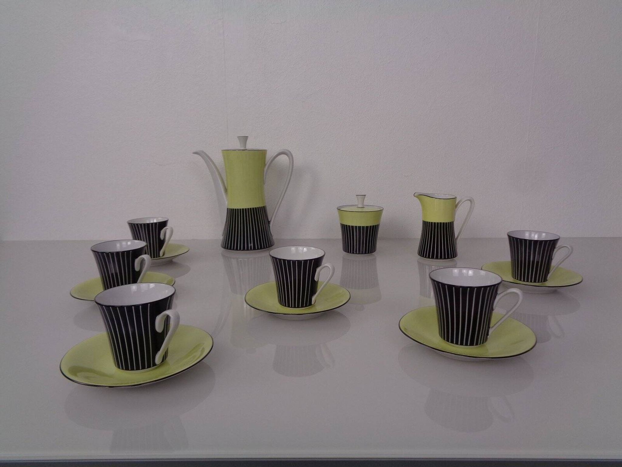 Coffee service for 6 from Vokstedt, Germany, 1950s, set of 17.