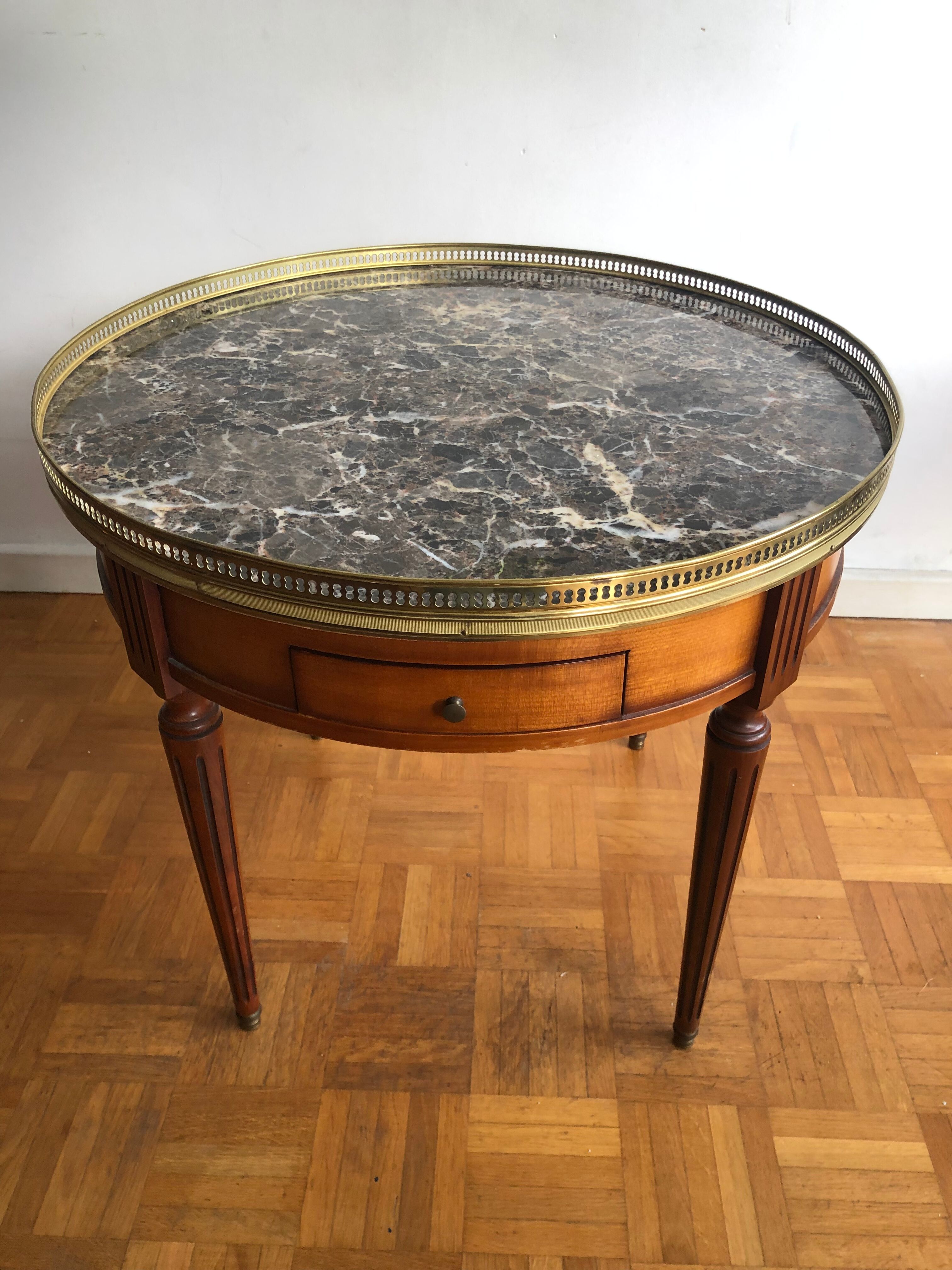 Bouillotte table with grey marble