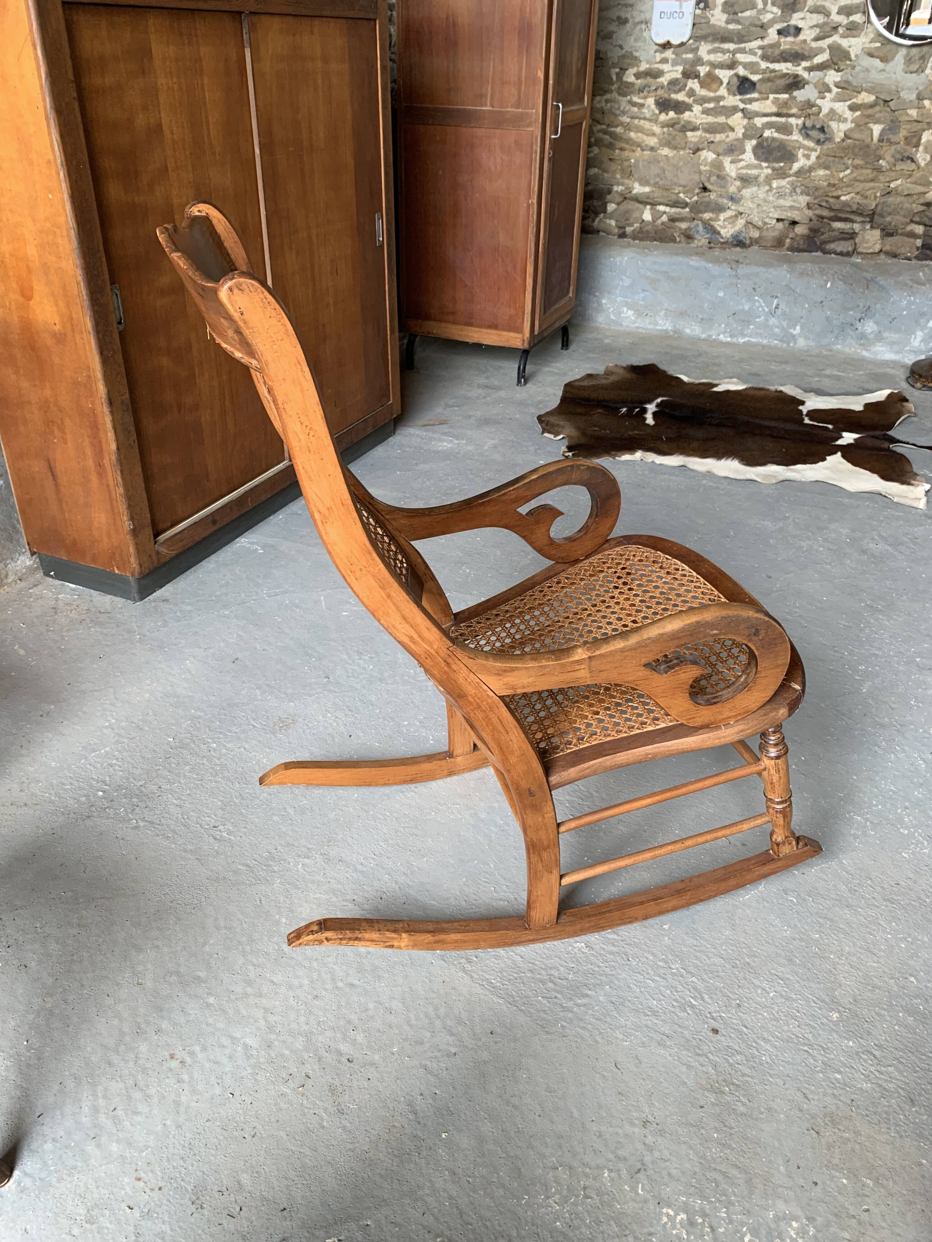 rocking-chair - wood and canning