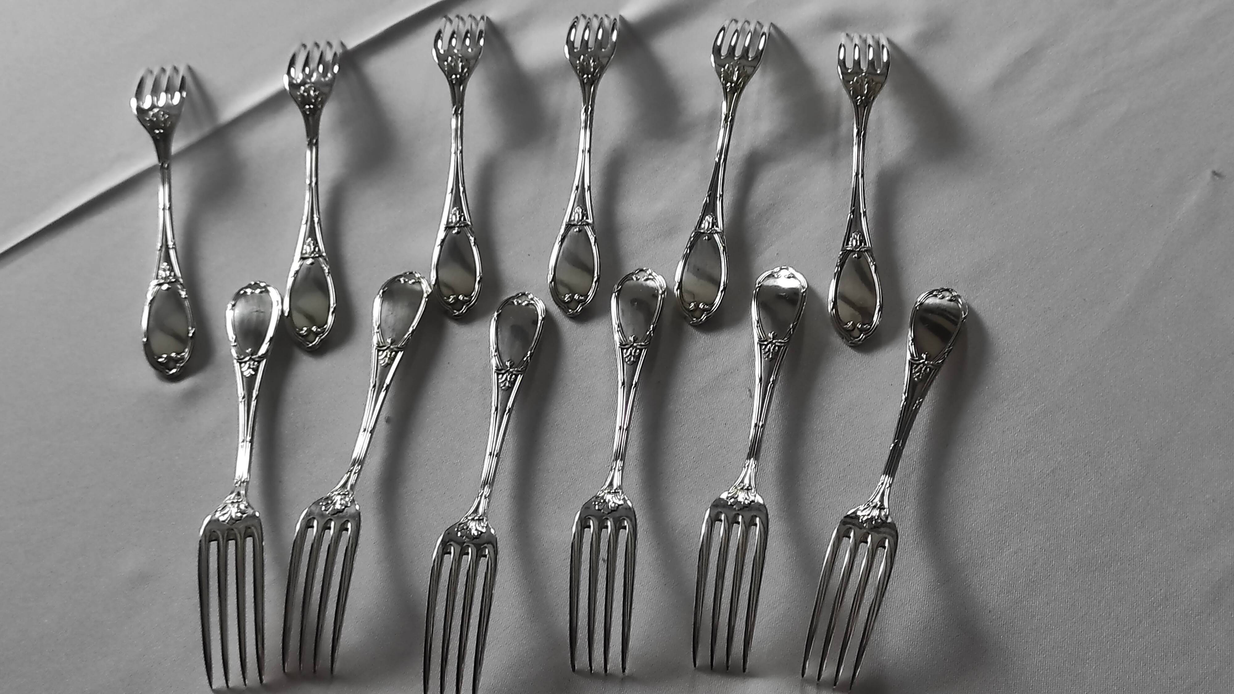 12 silver-plated dessert forks by Félix Frères