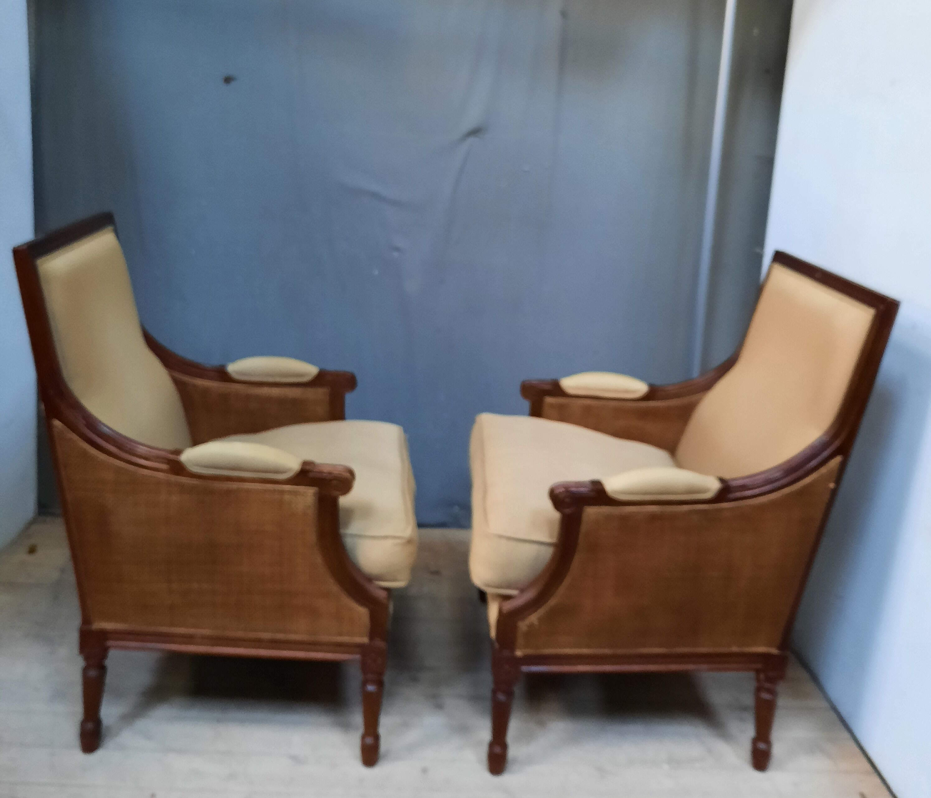 Pair of shepherd Louis XVI style