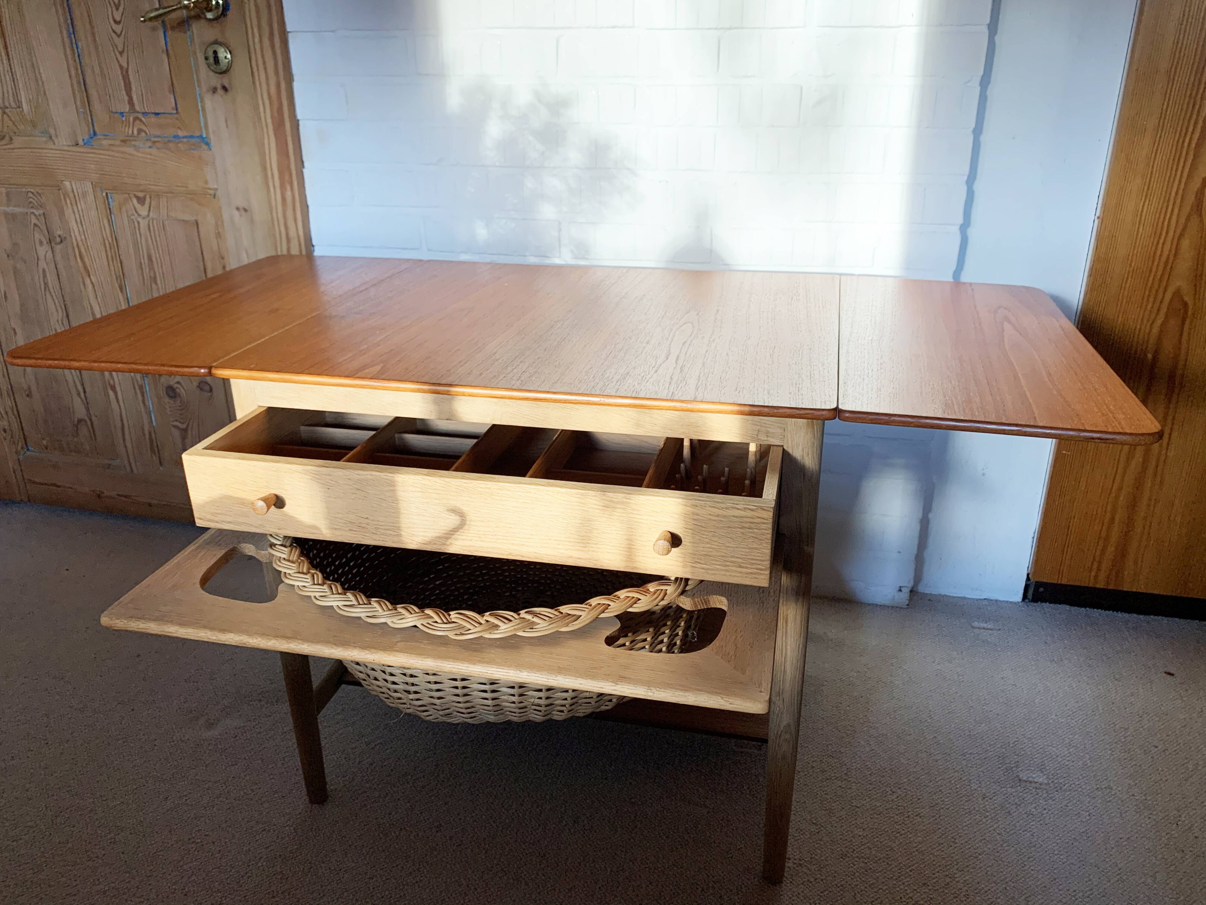 Danish design sewing table Hans Wegner edition Andréas Tuck 1950