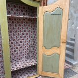 Grande armoire ancienne