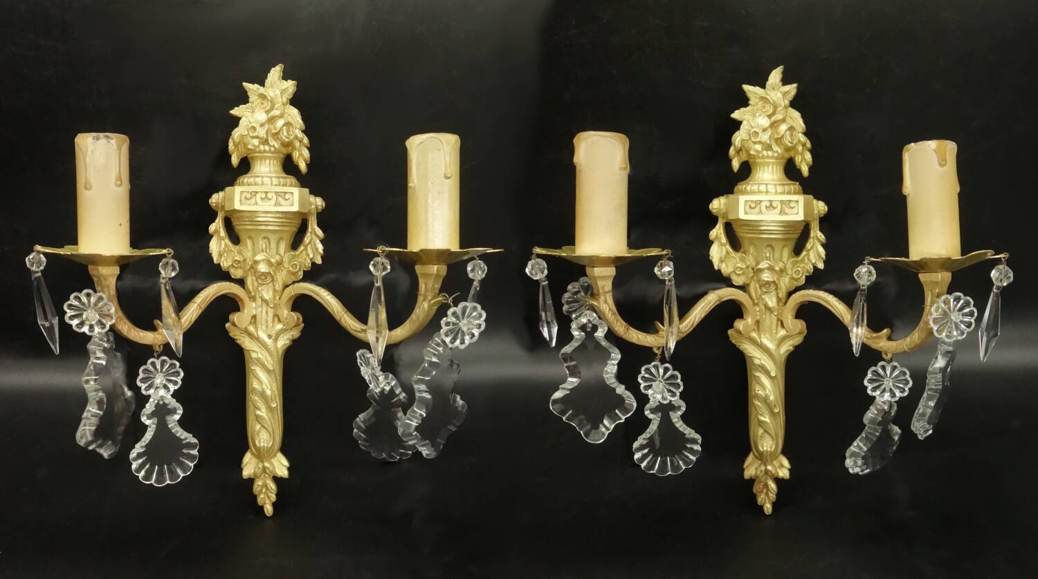 Pair of Louis XVI style tassel sconces, early 1900s - bronze & glass
