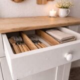 Parisian buffet in fir – chic country/bohemian style