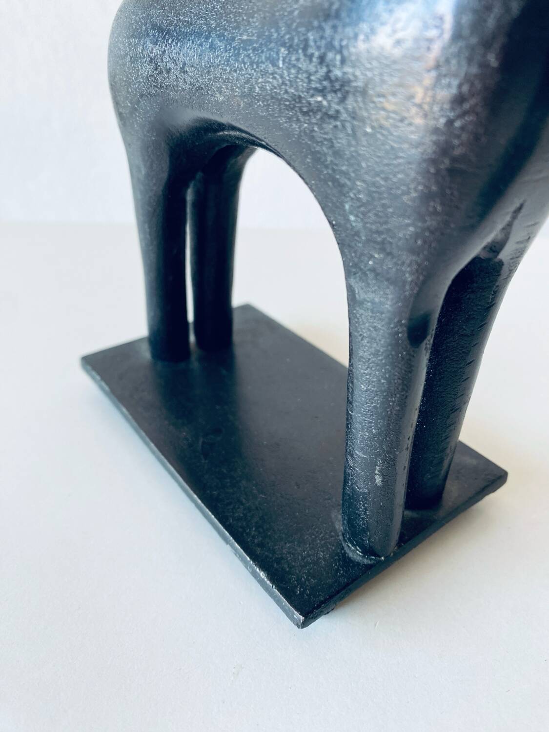 Pair of iron horse bookends