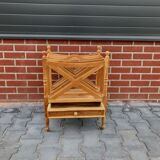 Magazine rack - reading tray with drawer