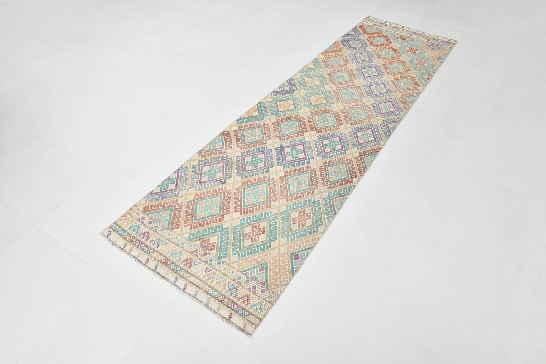 3x9 Soft Pastel Kilim Runner Rug, 81x286Cm