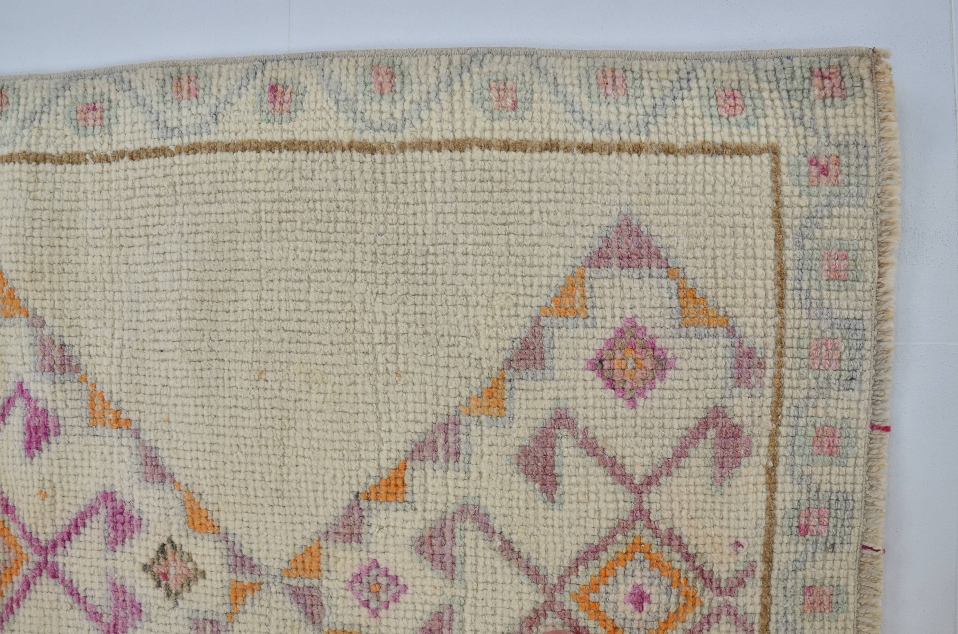 Geometric Vintage White Oushak Runner sku 2080