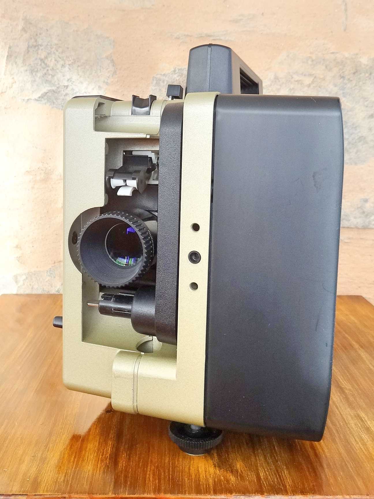 Eumig 614 D Super 8 Standard 8 Silent projector plus accessories