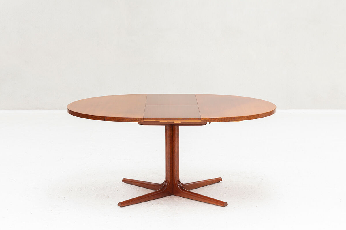 Round to oval danish dining table, Denmark, 1960’s