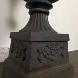 Vase de jardin en fonte