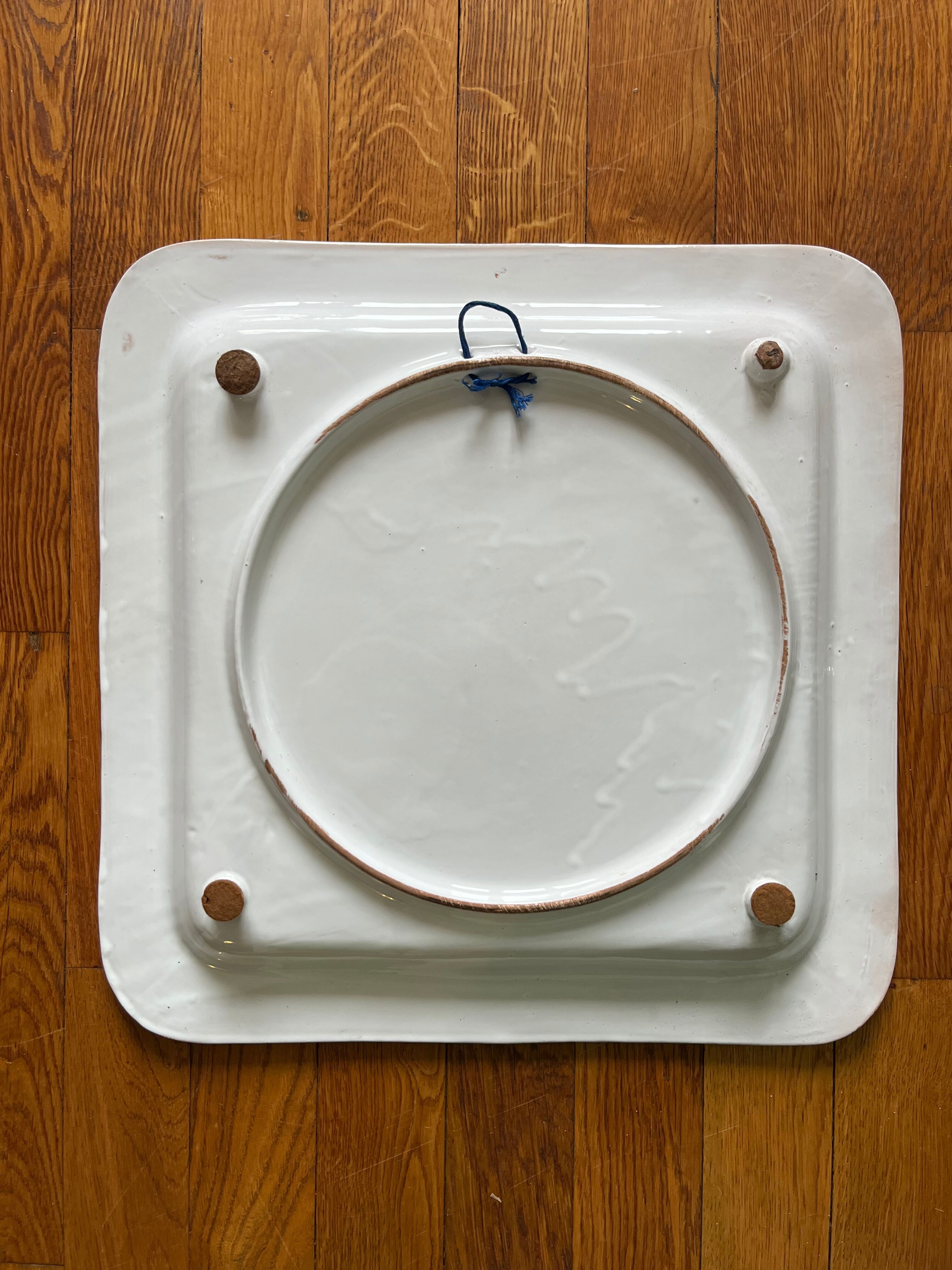 Trinket bowl white enamelled ceramic pocket with decorations of two rooster facing each other