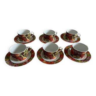 Floral porcelain tea set