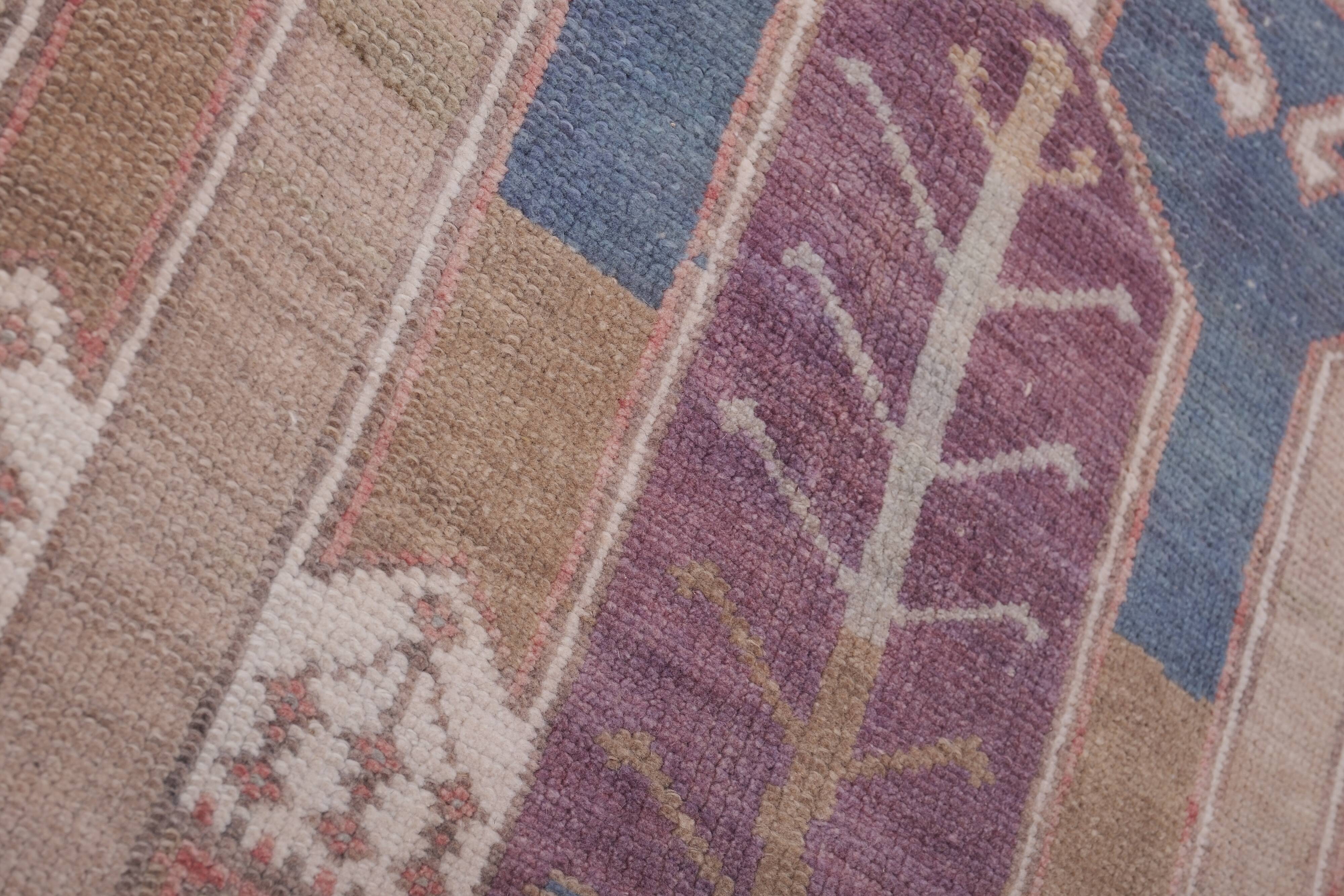 Vintage Turkish Oushak Rug Handwoven 125x198 cm