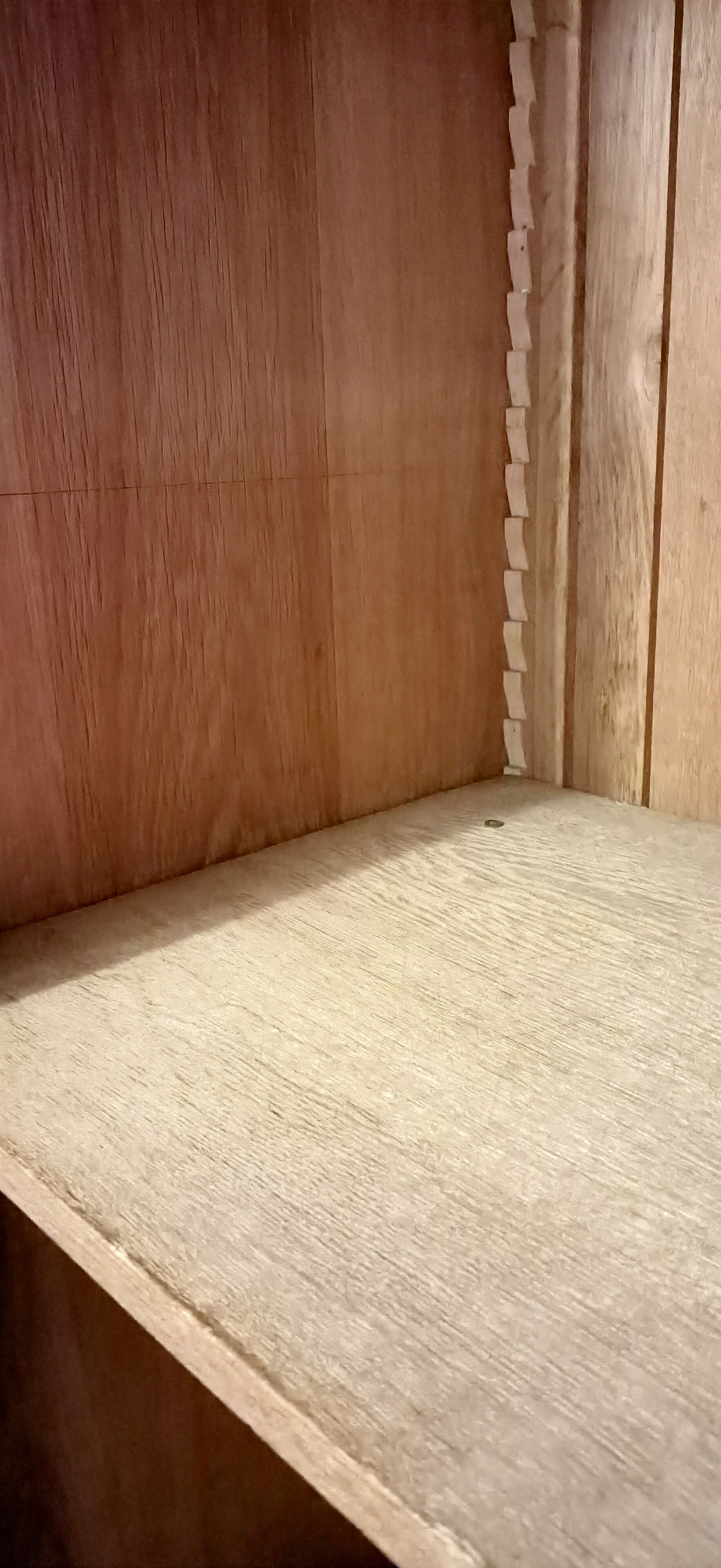 2-door old mirror cabinet