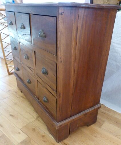 Colonial style dresser