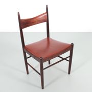 Suite de 4 chaises scandinaves en palissandre de Rio