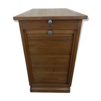 Old curtain binder