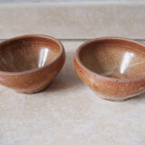 Set of 2 stoneware bowls